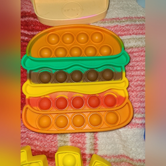 =^Pop it fidgets 7 food - Picture 5 of 9